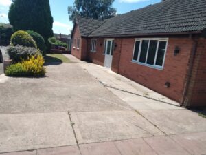 Staffordshire- 7beds,detached