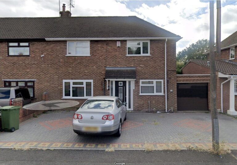4Bed semi detached, Dudley