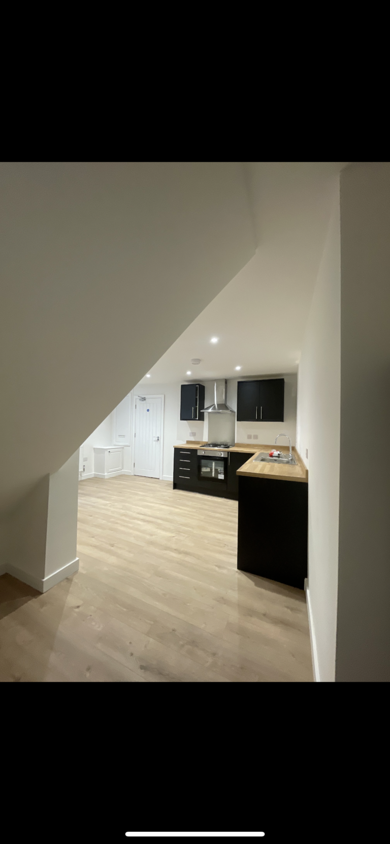 New refurbished 6 bed semi property in St Helens