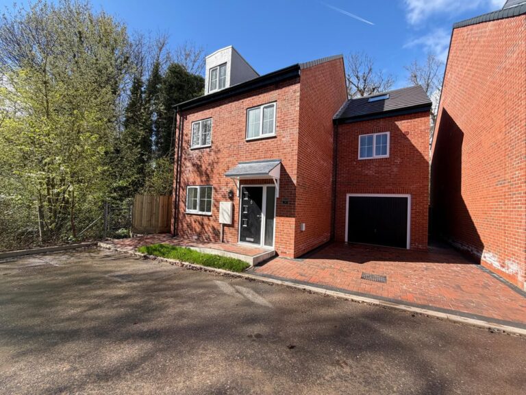 4beds-Nottingham