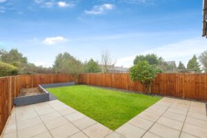 4beds- Leicester